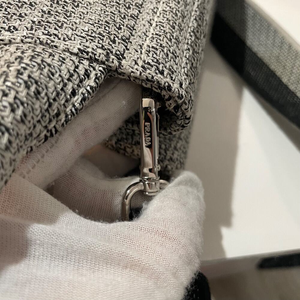 Prada Ricamo Jacquard Logo Embroidered Black Talco Leather Tote Shoulder Bag - Picture 16 of 16